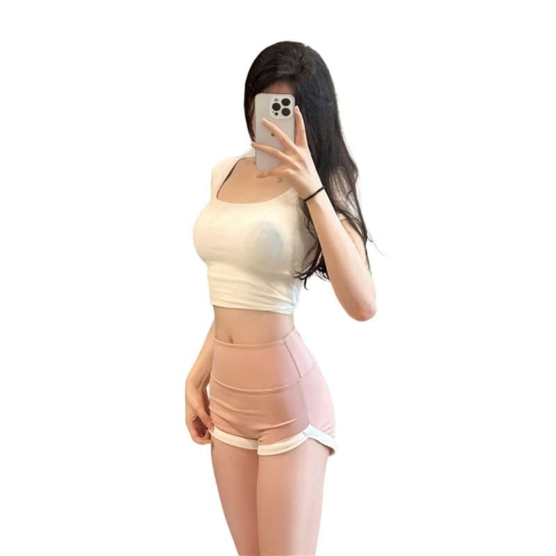 ピンクコーデ ハイウエストショートパンツ