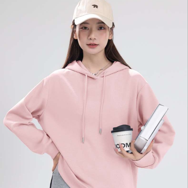 ピンクコーデ ゆったりシルエットパーカー