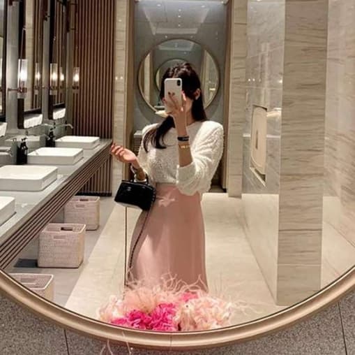 ピンクコーデ ふんわり エレガント 優雅 カジュアル フォーマル マキシ丈 フレア スカート