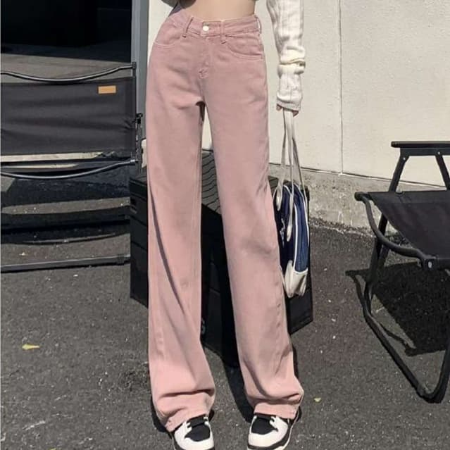 ピンクコーデ ゆったり ストレート デニム ピンクパンツ