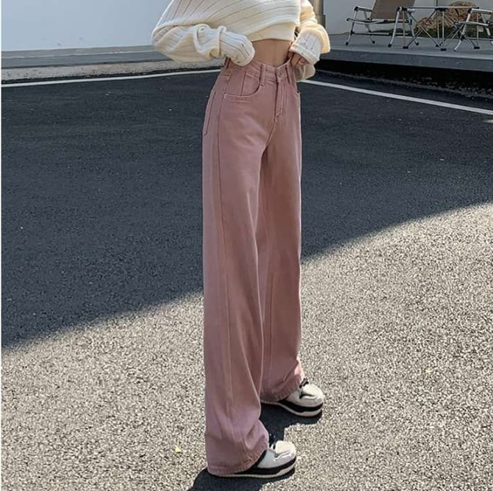 ピンクコーデ ゆったり ストレート デニム ピンクパンツ