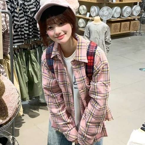 ピンクコーデ ゆるふわチェック柄オーバーシャツ