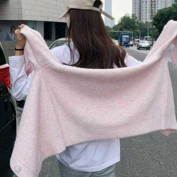 ピンクコーデ ふわもこ ベビーピンク シンプル ベーシック 着回し ゆったり こなれ感 秋冬 カーディガン ピンクコーデ