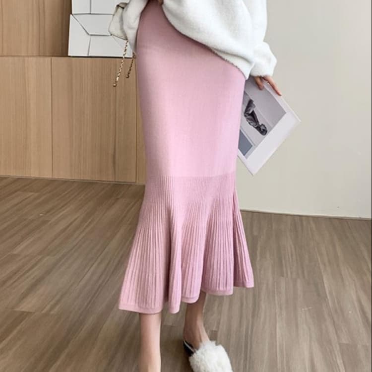 ピンクコーデ 裾プリーツ 切替ニット マーメイド ミモレ丈 エレガント ストレッチニット エレガント フェミニン ピンクスカート