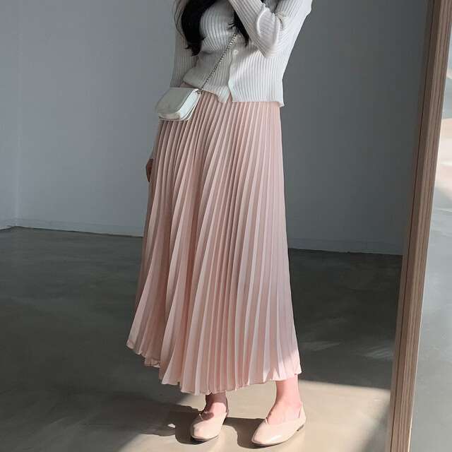 ピンクコーデ ふんわりプリーツロングベビーピンクスカート