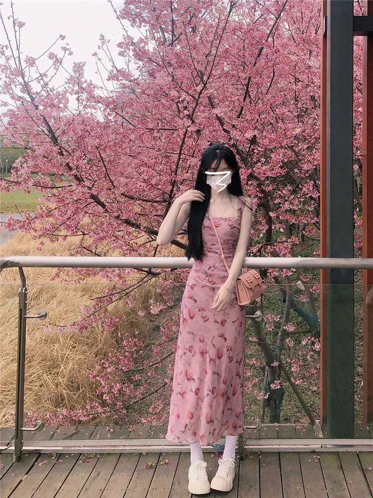 ピンクコーデ 優雅な花柄シフォンロングワンピース
