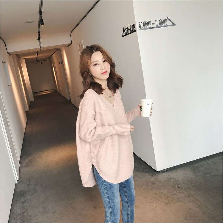 ピンクコーデ ゆったり 抜け感 シルエット ニット プルオーバー Vネック すっきり あったか 秋冬 ピンクコーデ トップス レディース