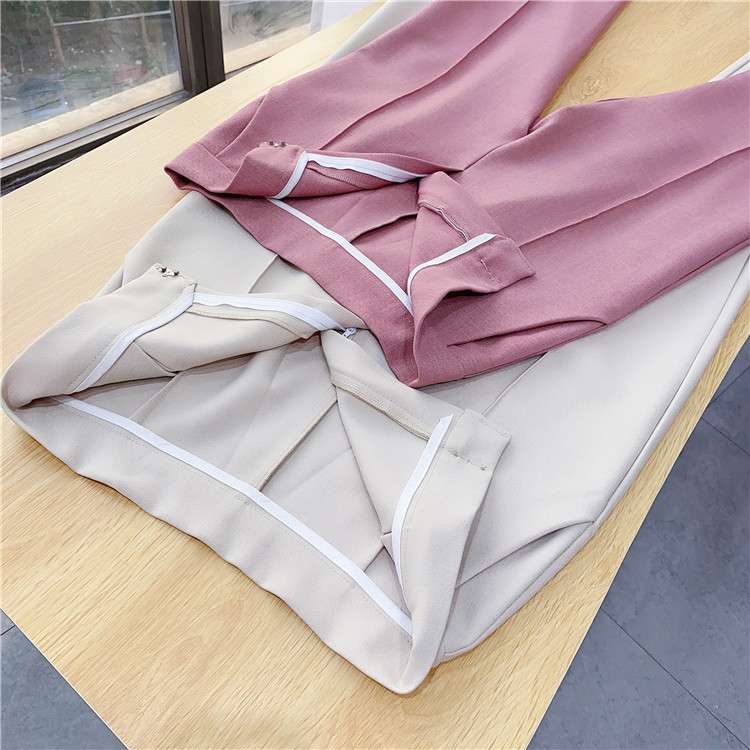 ピンクコーデ ハイウエストテーパードピンクパンツ