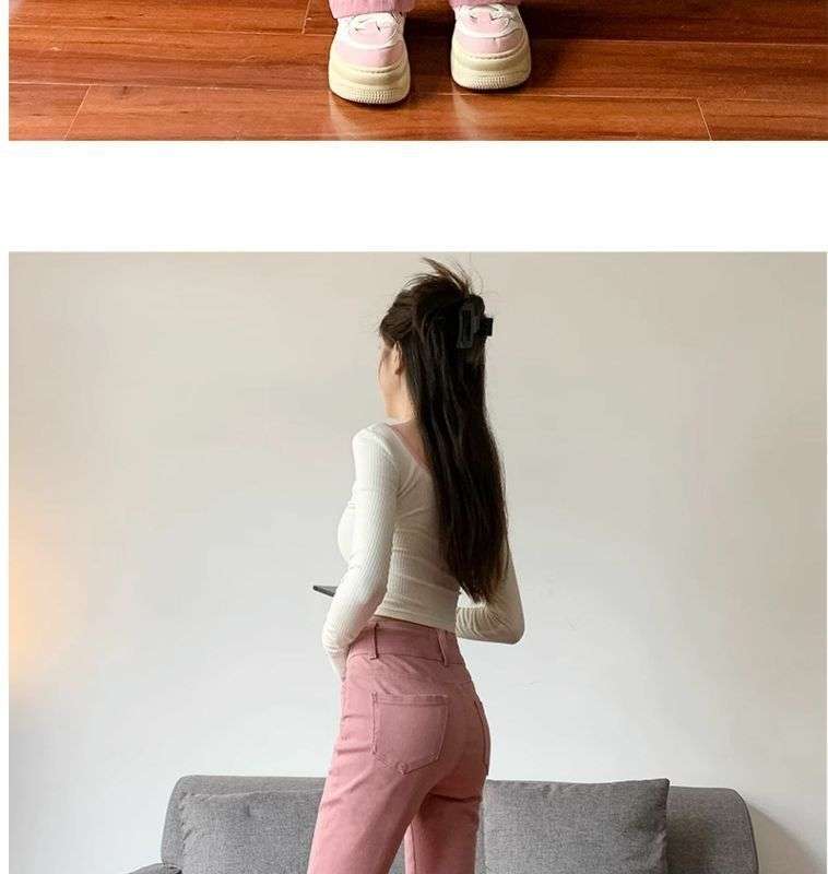 ピンクコーデ ハイウエストフレア ピンクパンツ 脚長効果 カジュアル きれいめ レッドピンク 上品 着回し力◎