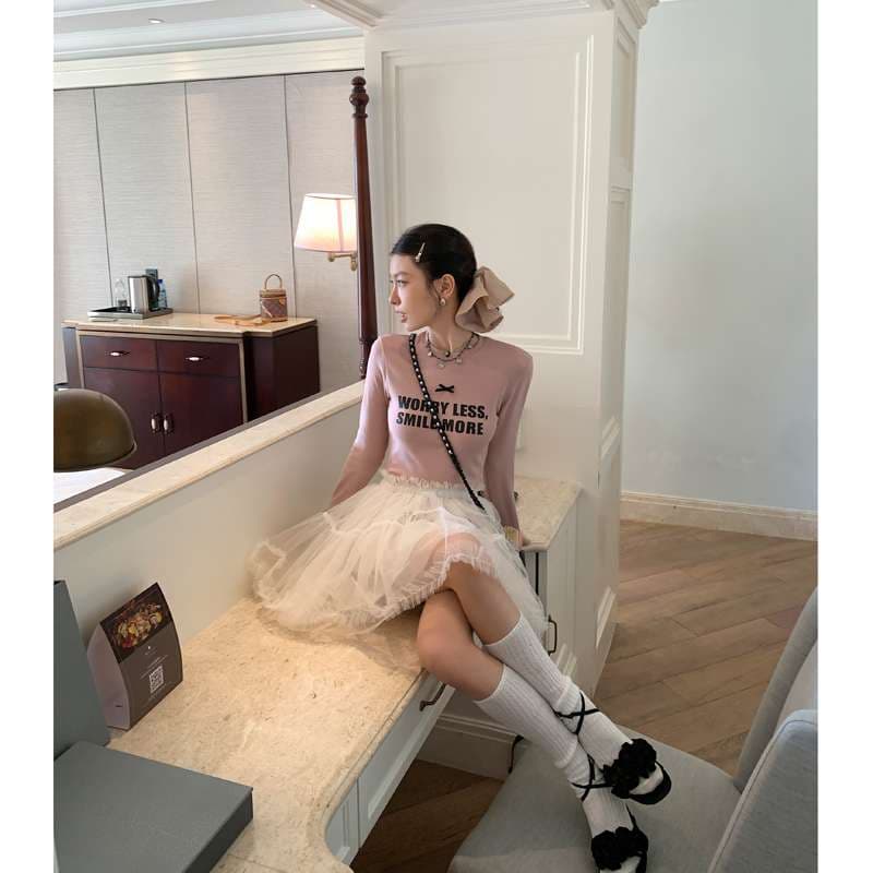 ピンクコーデ 小さな大切言葉プリント長袖Tシャツ