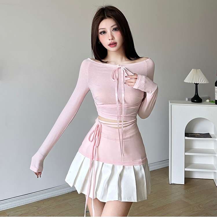 ピンクコーデ リボン付きクロップド長袖カットソー