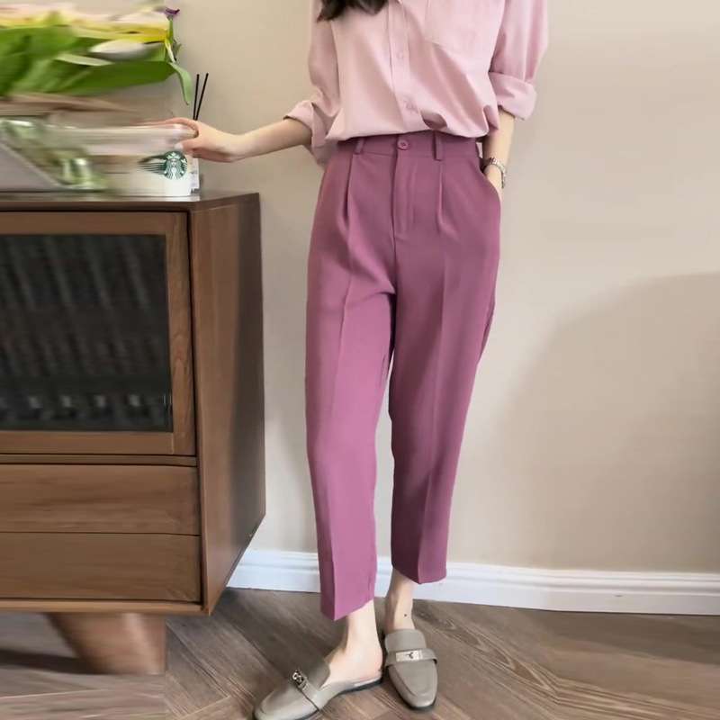 ピンクコーデ しなやかドレープストレートピンクパンツ
