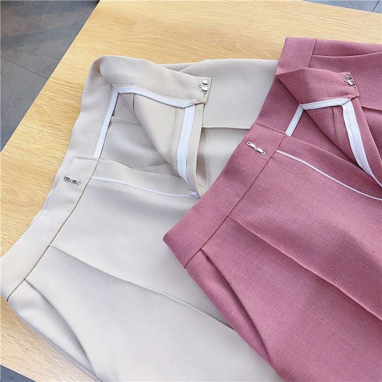 ピンクコーデ ハイウエストテーパードピンクパンツ