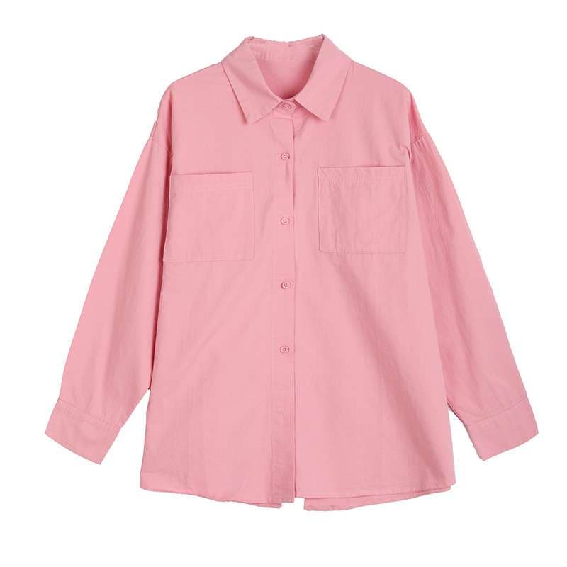 ピンクコーデ ゆったりシルエットのポケット付き長袖ピンクシャツ