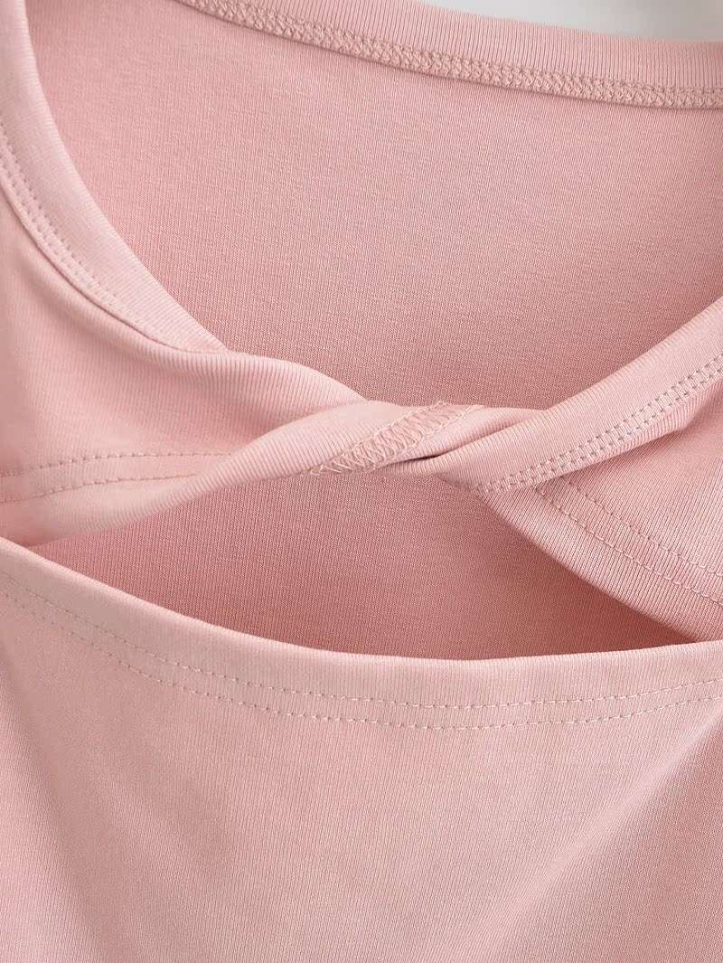 ピンクコーデ クロスデザイン胸元カットアウト半袖Tシャツ