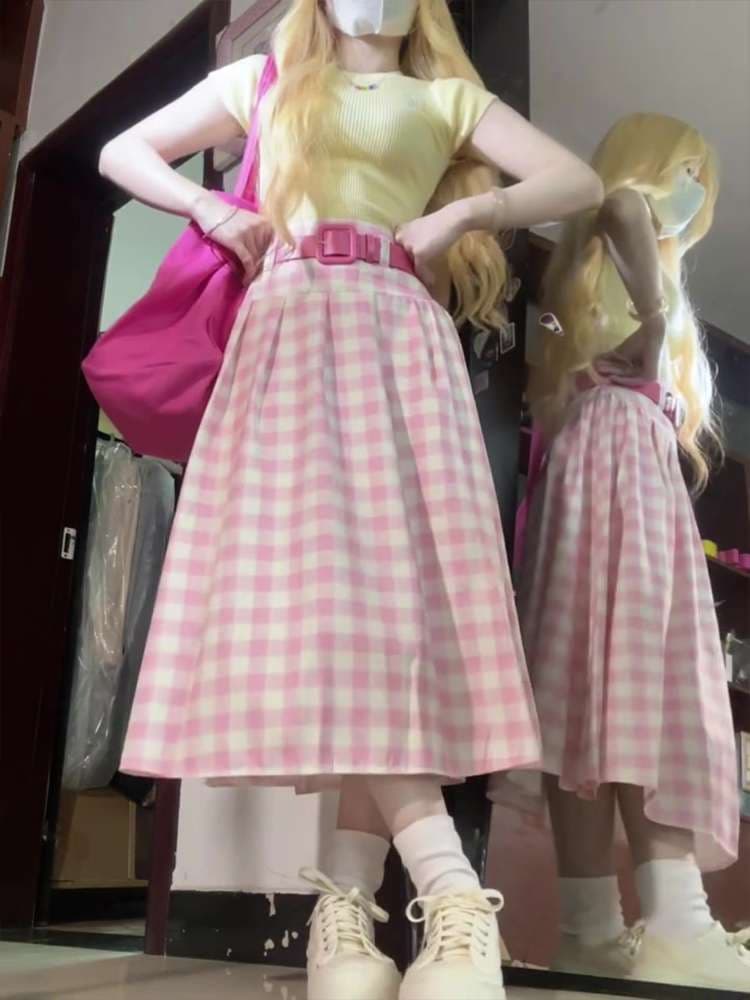 ピンクコーデ フレアミディ丈ギンガムチェックスカート