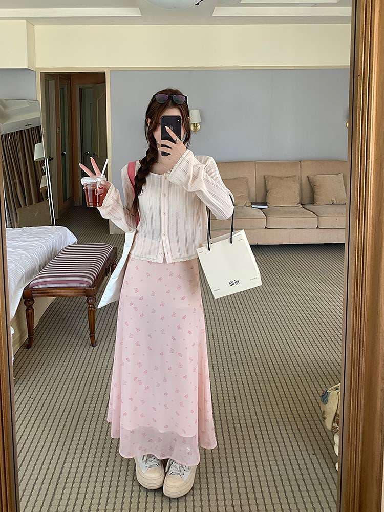 ピンクコーデ 花柄シフォンロングスカート