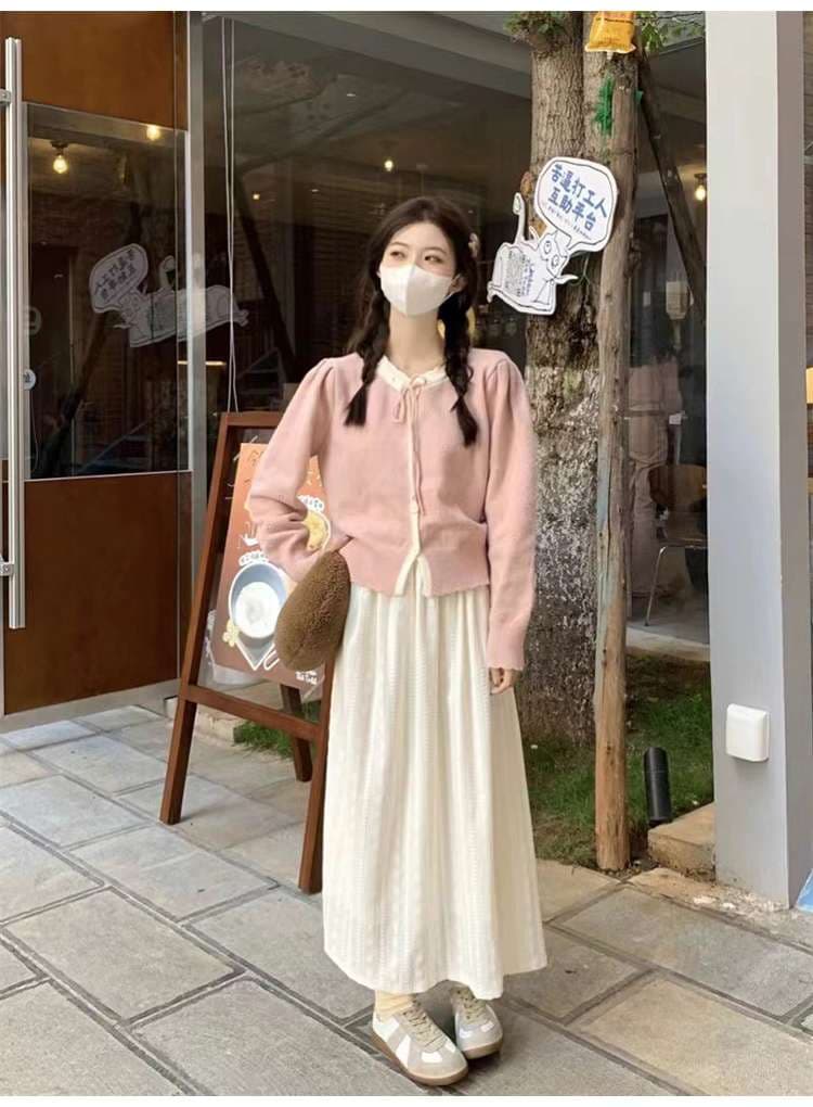 ピンクコーデ ふんわり優しい花柄刺繍カーディガン