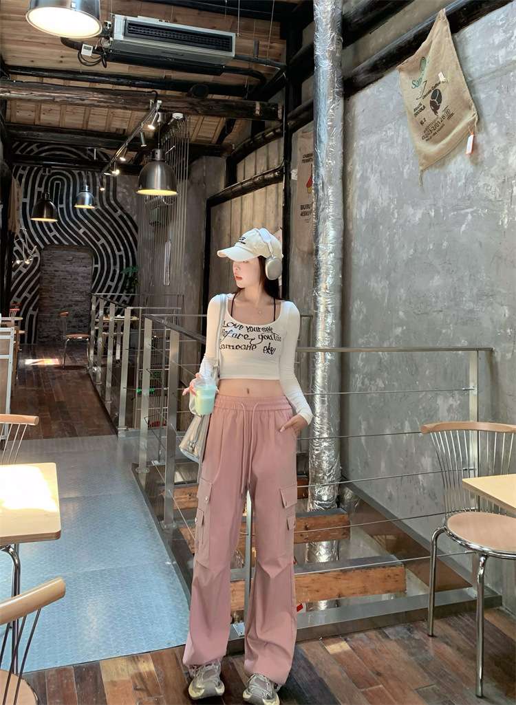 ピンクコーデ ゆったりカーゴポケットワイドピンクパンツ