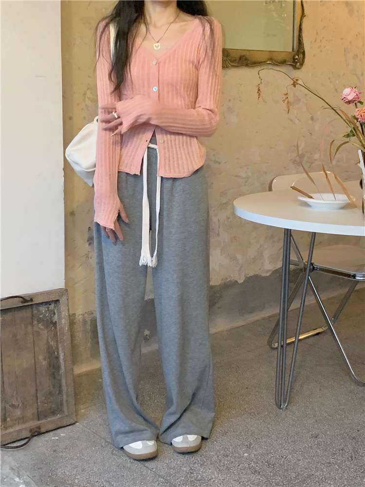 ピンクコーデ ふんわりリブ編みボタンカーディガン