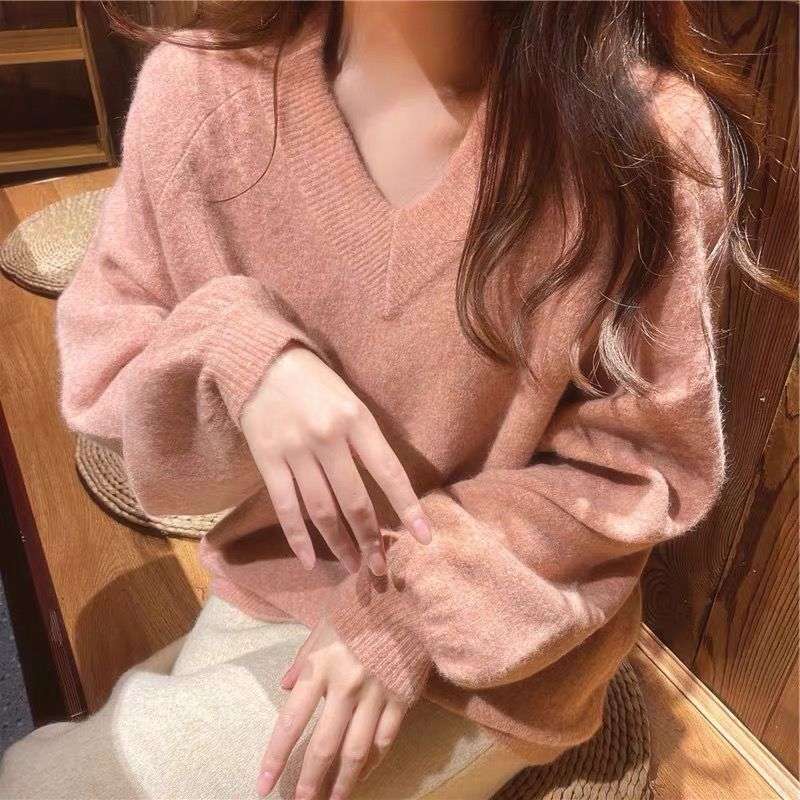 ピンクコーデ ふんわり モヘア ニット セーター プルオーバー すっきり Vネック ゆる感シルエット デイリー オフィス レディース ピンクコーデ トップス