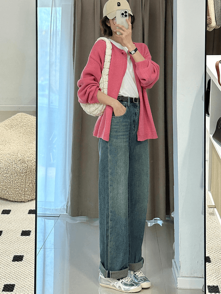 ピンクコーデ ゆったりシルエット春色ニットカーディガン
