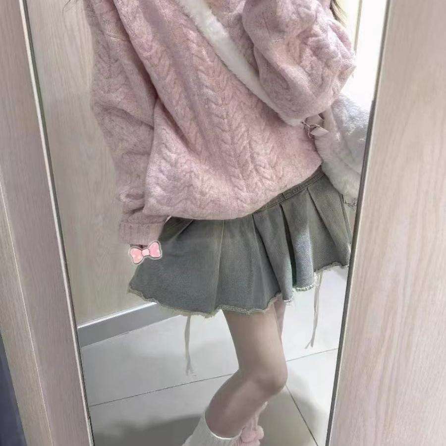 ピンクコーデ ゆるふわケーブル編みオーバーサイズニット