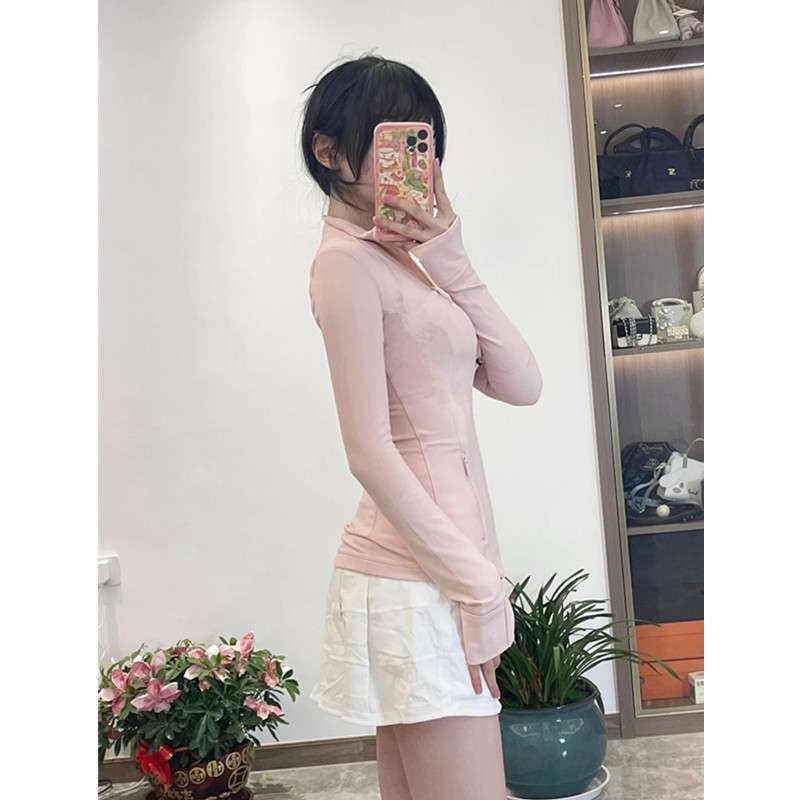 ピンクコーデ スリムフィット ワークアウトトップス