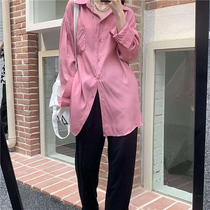 ピンクコーデ ゆったりシルエット バブーシュ 大きめ リラックス オーバーサイズ ピンクシャツ