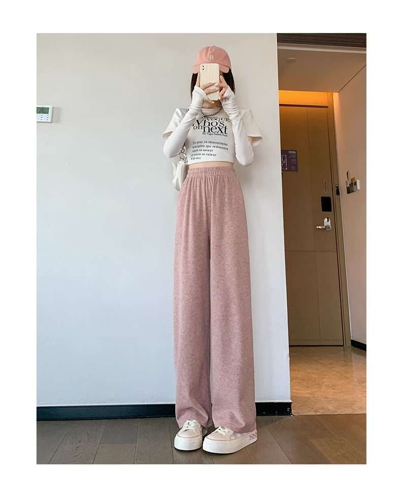 ピンクコーデ ゆったりワイドレッグニットパンツ