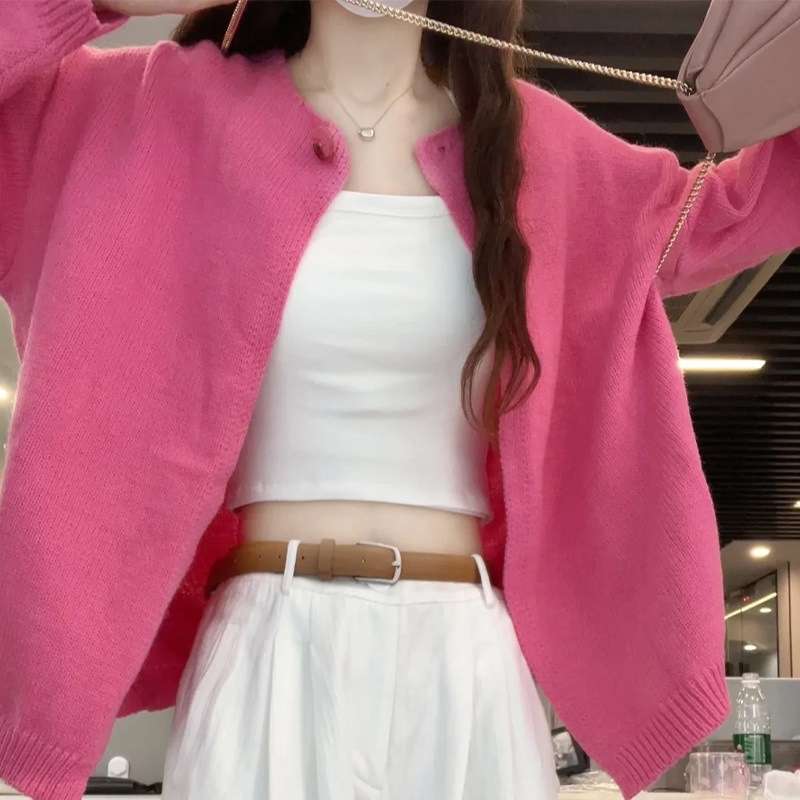 ピンクコーデ ふわもこオーバーサイズニットカーディガン