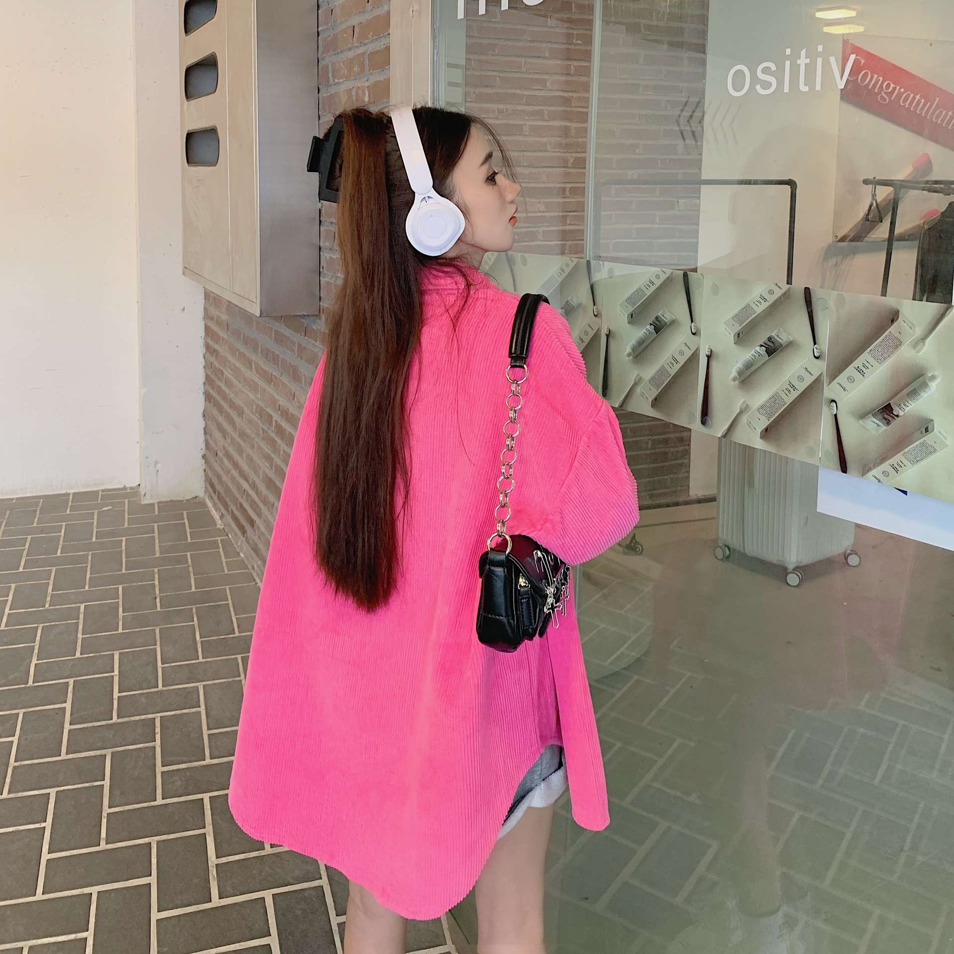 ピンクコーデ コーデュロイオーバーサイズピンクシャツ