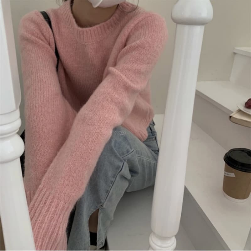 ピンクコーデ もこもこふわふわ 冬のやさしいお上品ピンクニット