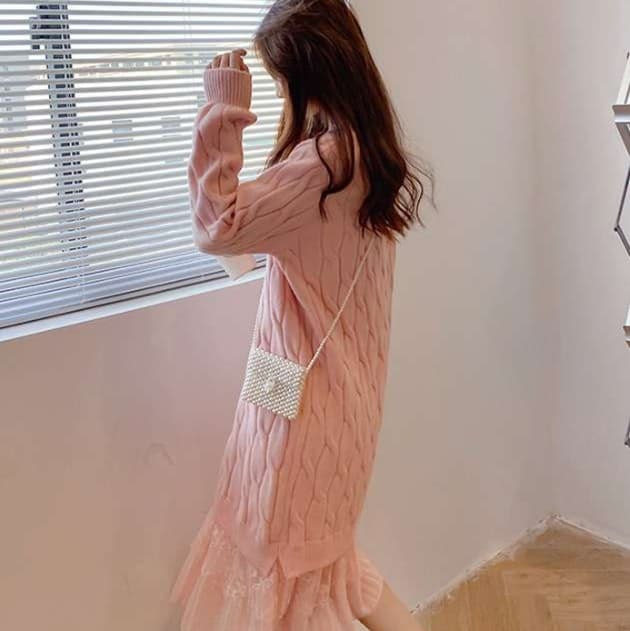 ピンクコーデ ふんわり フェミニン ケーブル編み ニット 長袖 秋冬 ゆったり リブニット ピンクワンピース 体型カバー 着心地抜群 ピンクコーデ