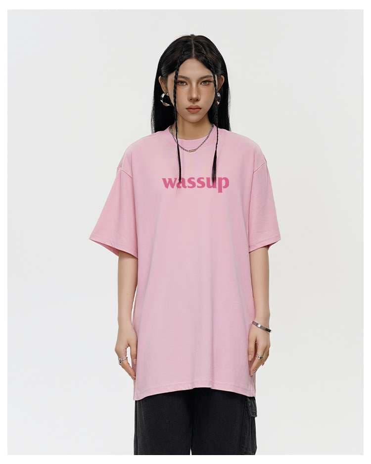 ピンクコーデ ゆったりストリート系プリントTシャツ